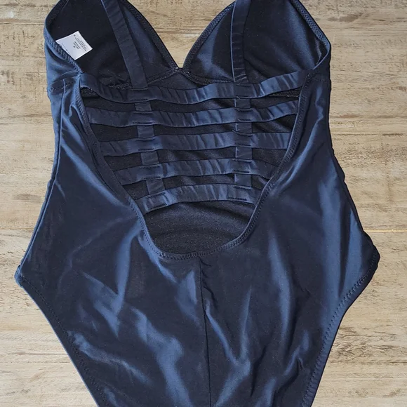 Mossimo Supply Co. Black Apparel - Picture 2 of 5